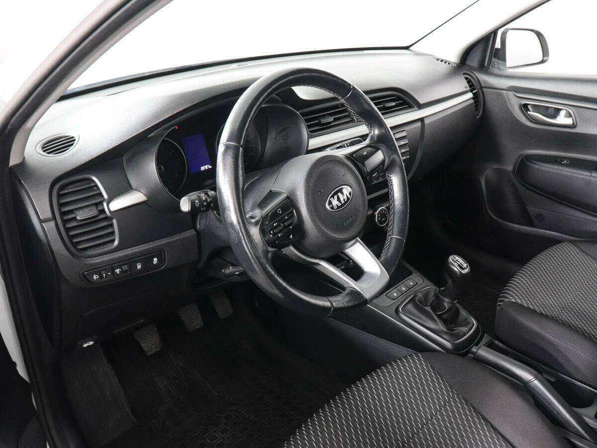 Купить Kia Rio, 2019, 23 725 км, фото №9