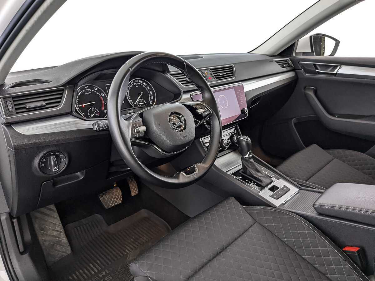 Купить Skoda Superb, 2021, 103 656 км, фото №11