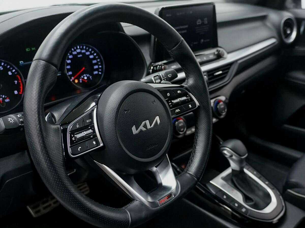 Купить Kia Cerato, 2022, 9 826 км, фото №14