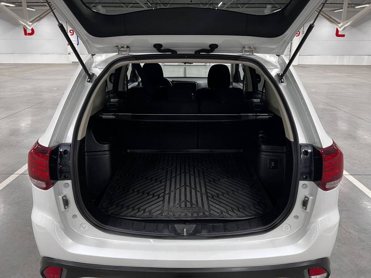 Купить Mitsubishi Outlander, 2021, 61 052 км, фото №10