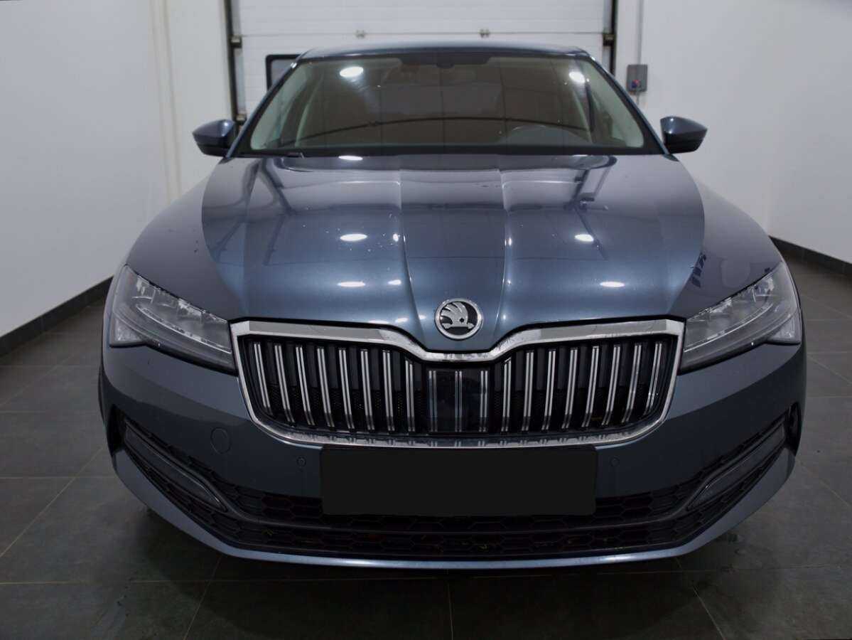 Купить Skoda Superb, 2021, 75 648 км, фото №2