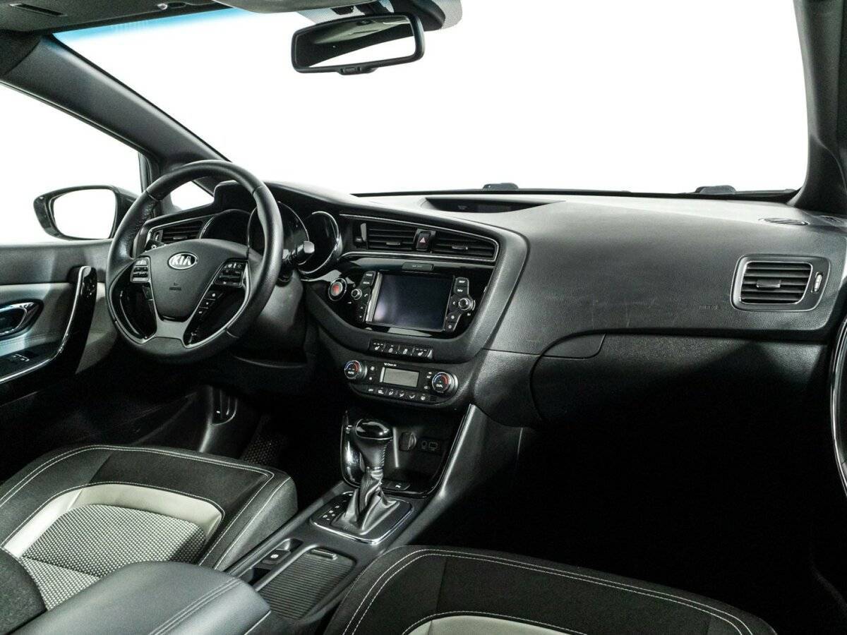 Купить Kia Ceed, 2016, 78 987 км, фото №9