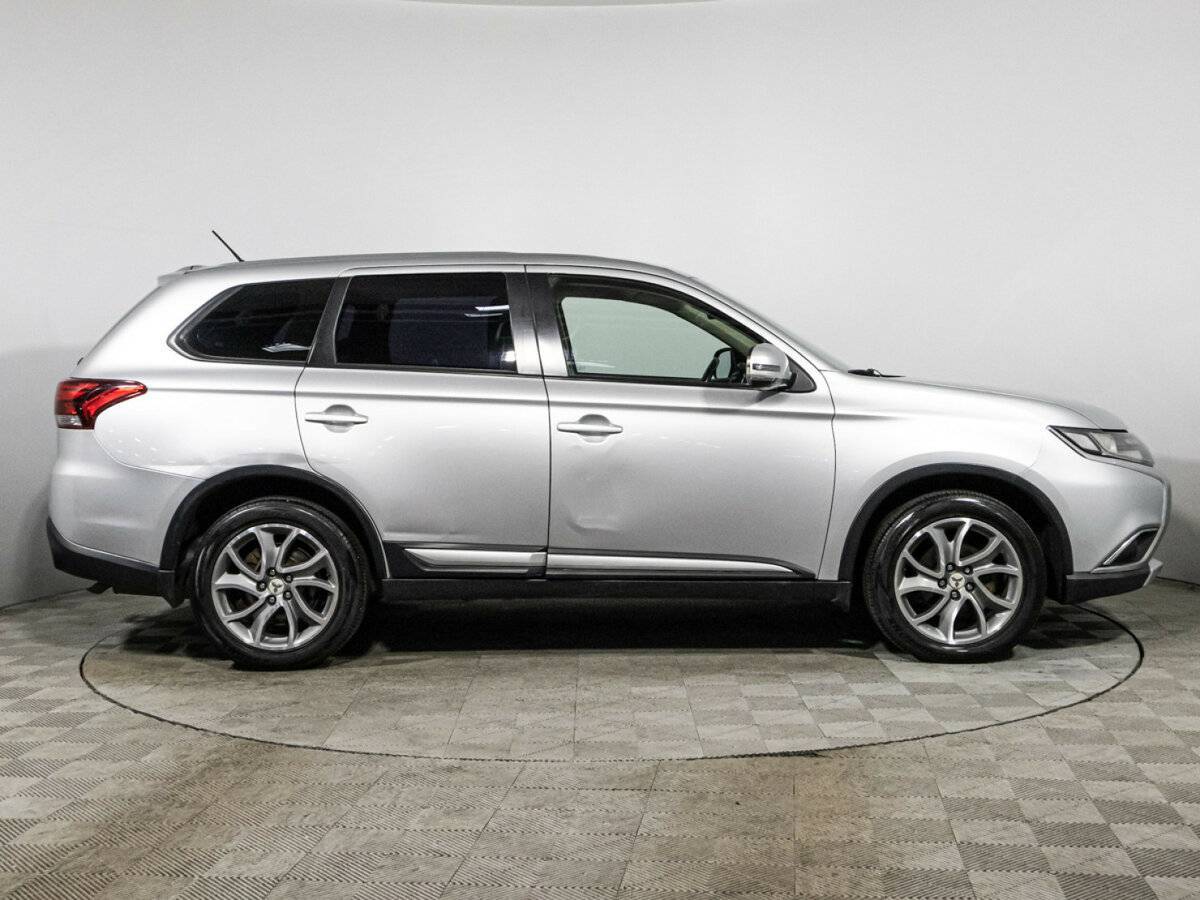 Купить Mitsubishi Outlander, 2016, 225 958 км, фото №4
