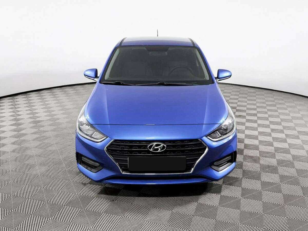 Купить Hyundai Solaris, 2018, 92 276 км, фото №2