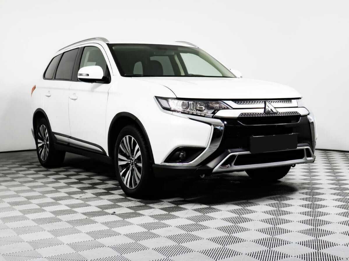 Купить Mitsubishi Outlander, 2020, 64 016 км, фото №3