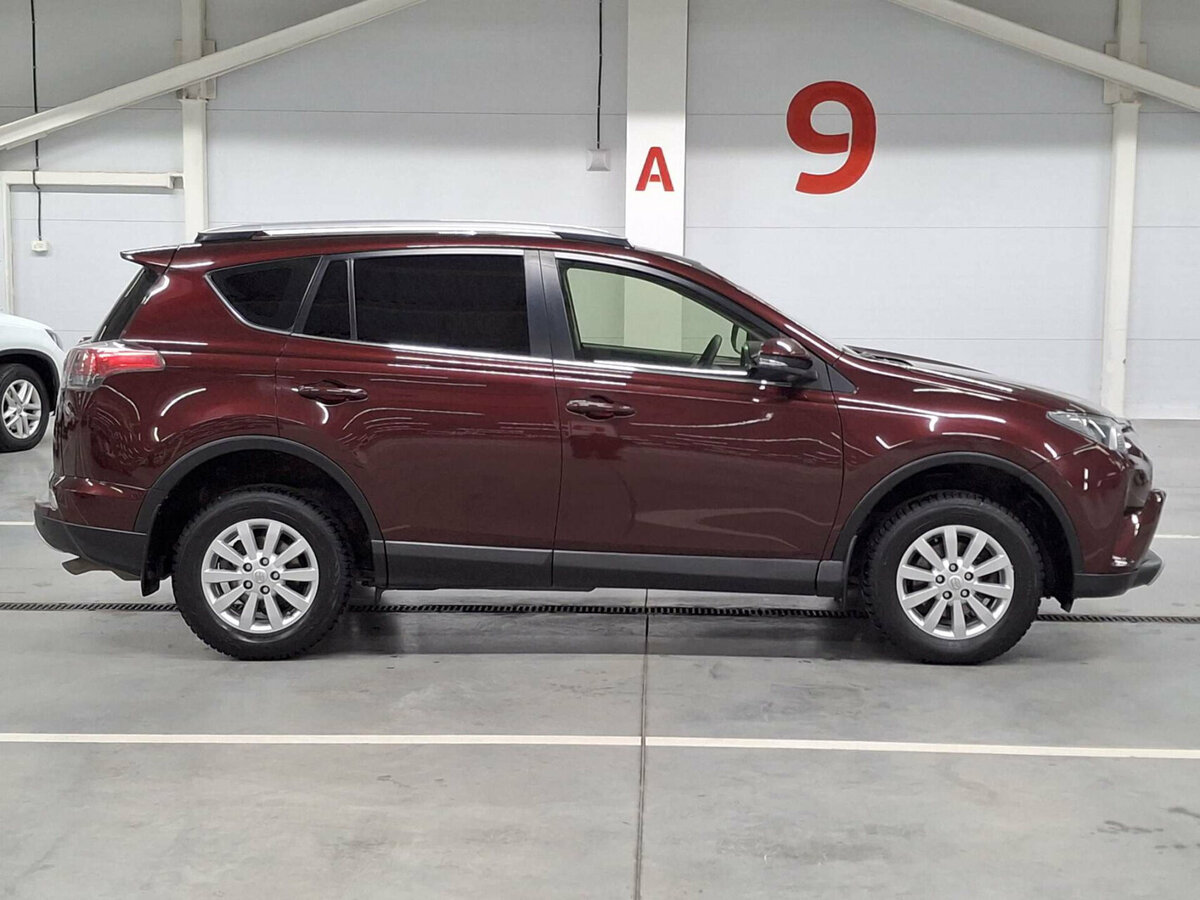 Купить Toyota RAV4 IV (XA40) Рестайлинг, 2016, 115 275 км, фото №4