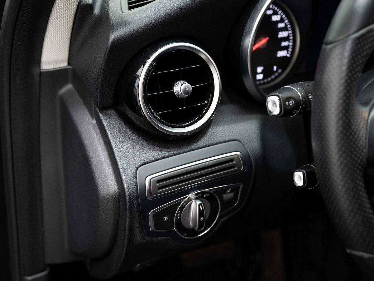 Купить Mercedes-Benz C-Класс 180, 2014, 196 000 км, фото №19