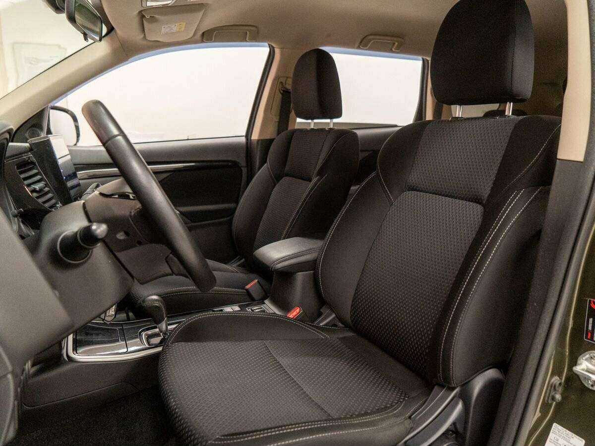 Купить Mitsubishi Outlander, 2018, 98 200 км, фото №6