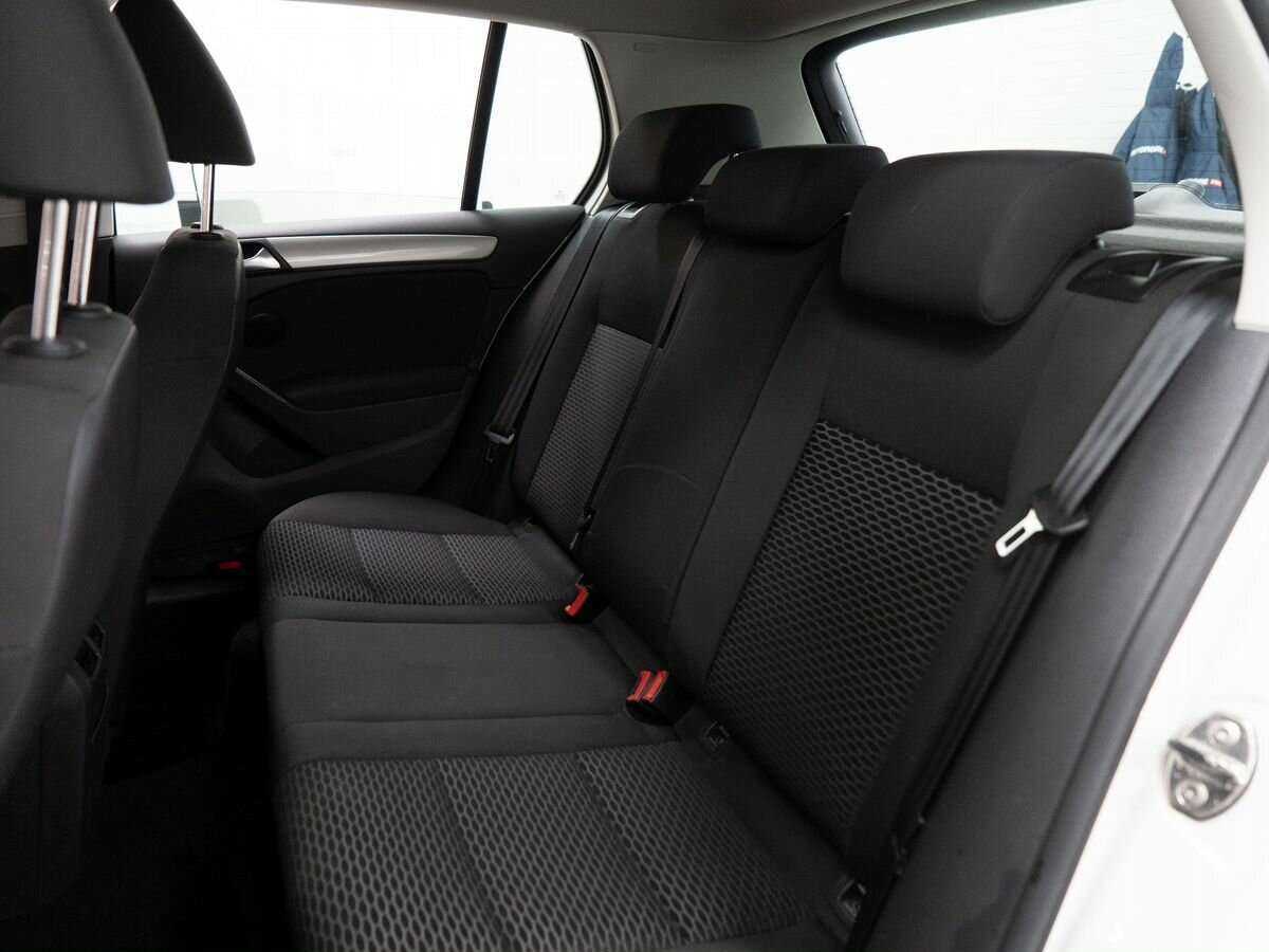 Купить Volkswagen Golf, 2012, 95 700 км, фото №7