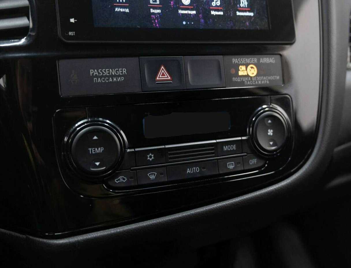 Купить Mitsubishi Outlander, 2018, 151 000 км, фото №18