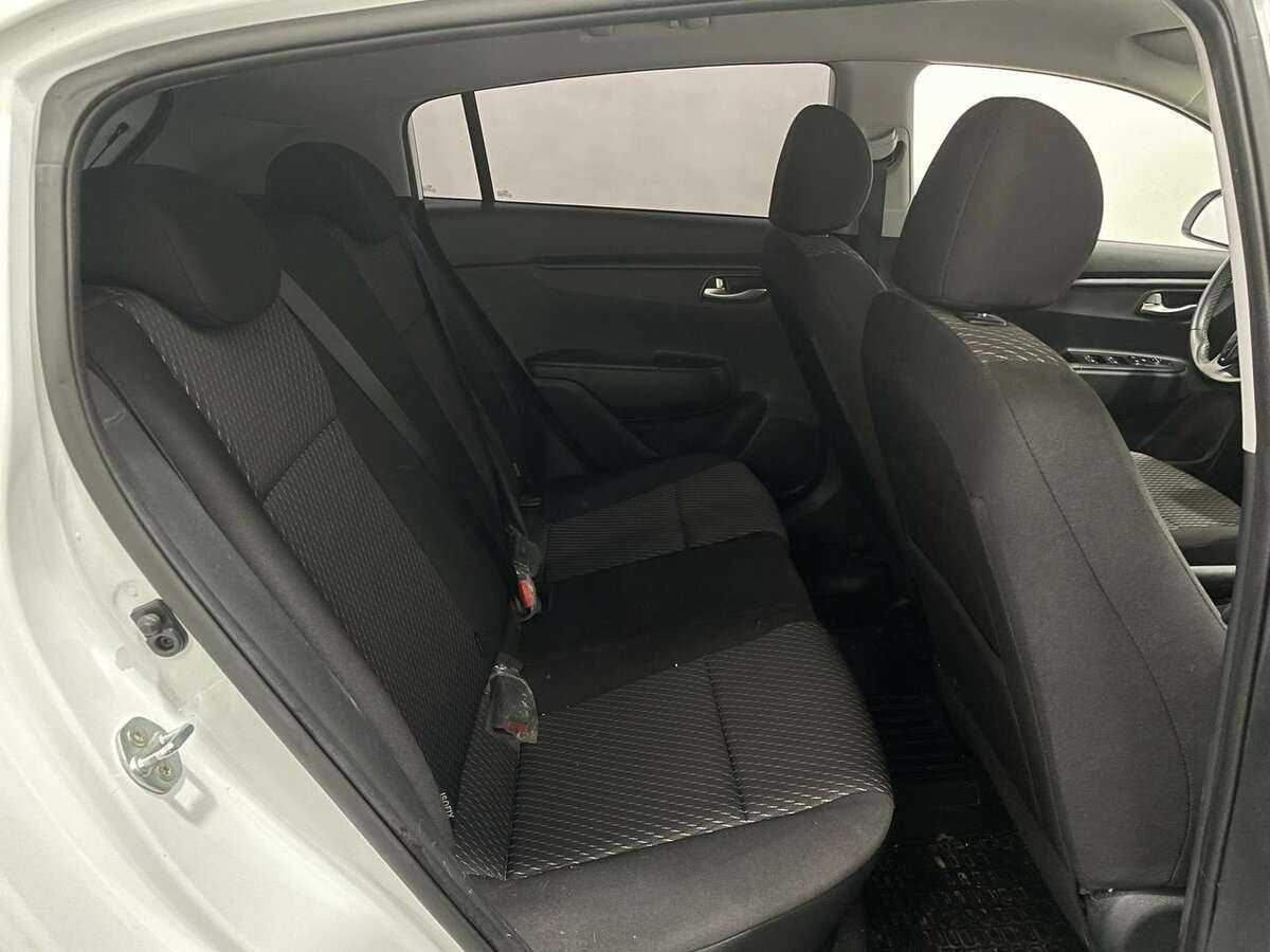 Купить Kia Rio X-Line, 2020, 21 531 км, фото №11