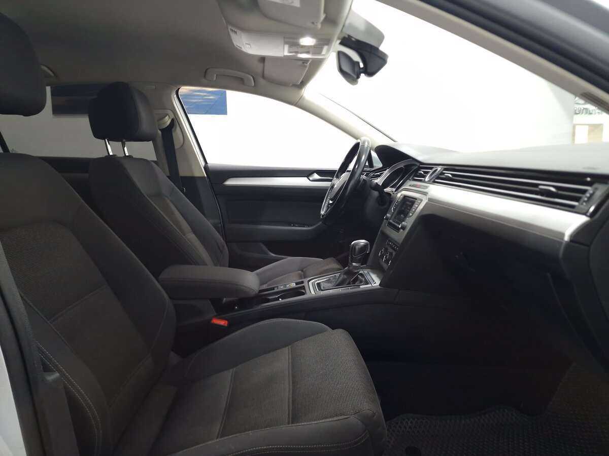 Купить Volkswagen Passat, 2015, 220 993 км, фото №16