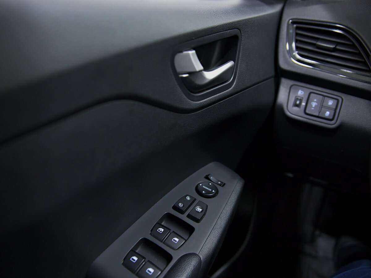 Купить Hyundai Solaris, 2021, 32 503 км, фото №8