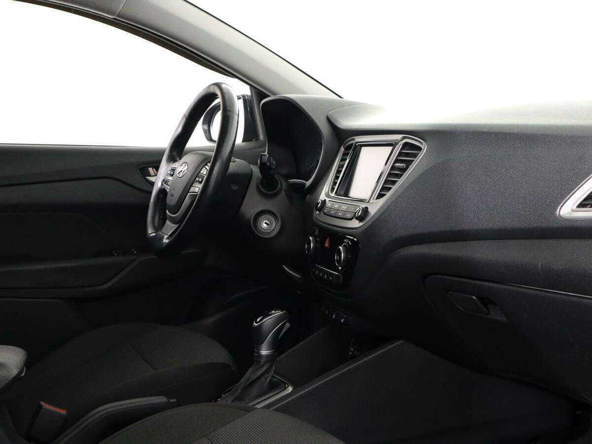 Купить Hyundai Solaris, 2019, 137 997 км, фото №7