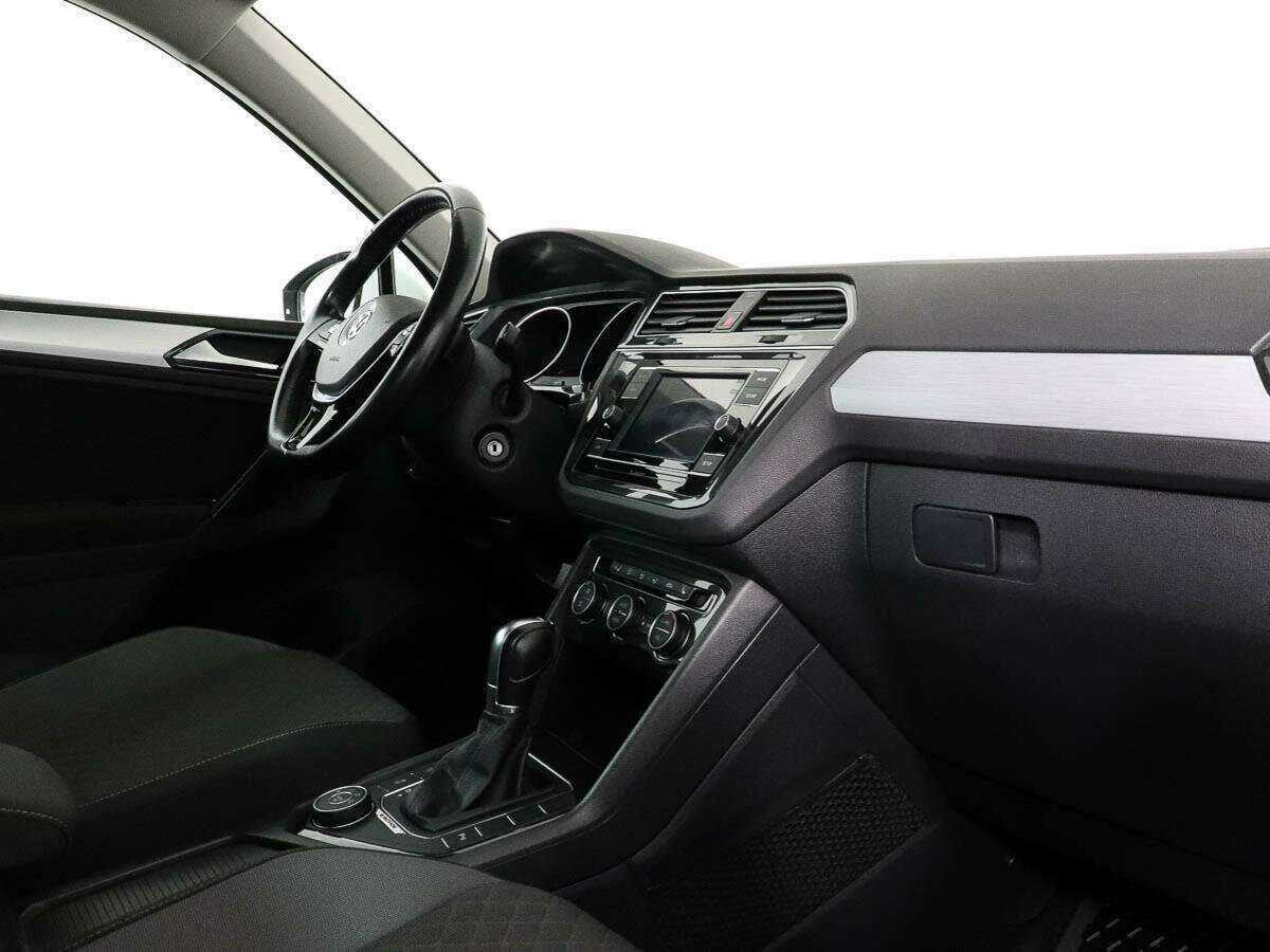 Купить Volkswagen Tiguan, 2017, 84 352 км, фото №7