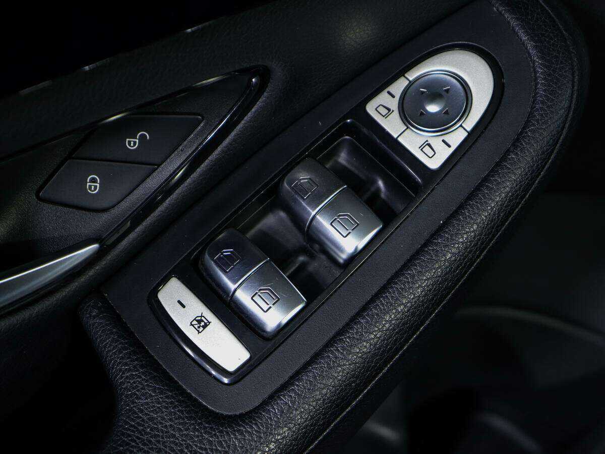 Купить Mercedes-Benz C-Класс 180 9G-TRONIC, 2017, 106 425 км, фото №14