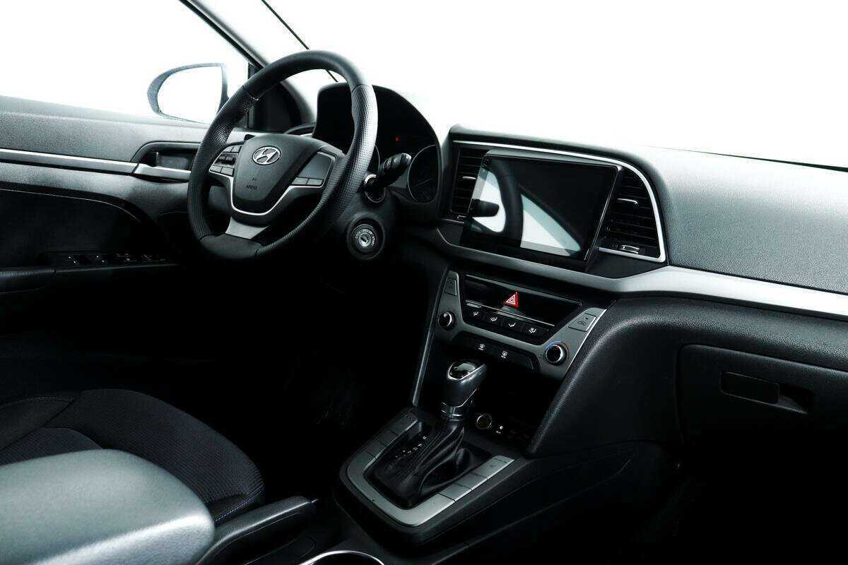 Купить Hyundai Elantra, 2018, 61 500 км, фото №9