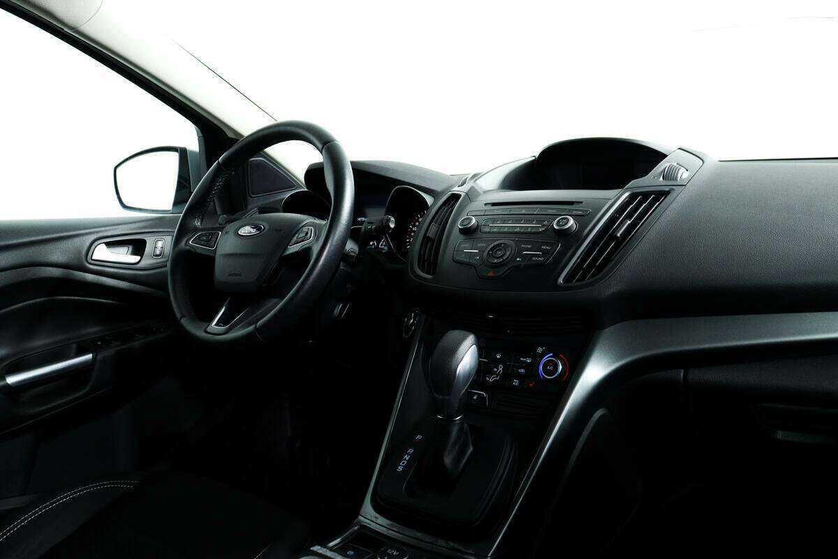 Купить Ford Kuga, 2017, 42 731 км, фото №9