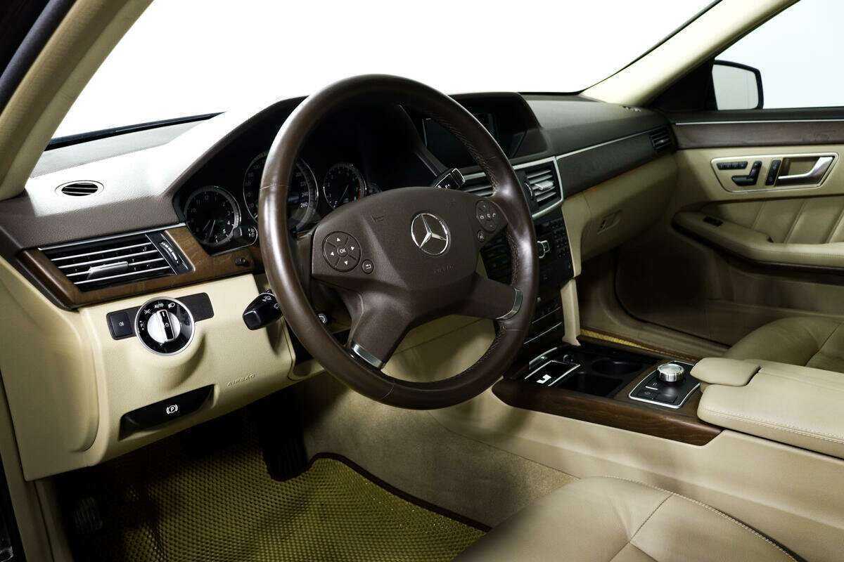 Купить Mercedes-Benz E-Класс 350, 2012, 112 277 км, фото №13