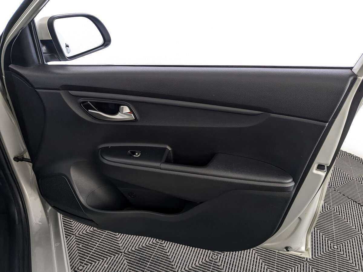 Купить Kia Rio, 2019, 105 614 км, фото №19