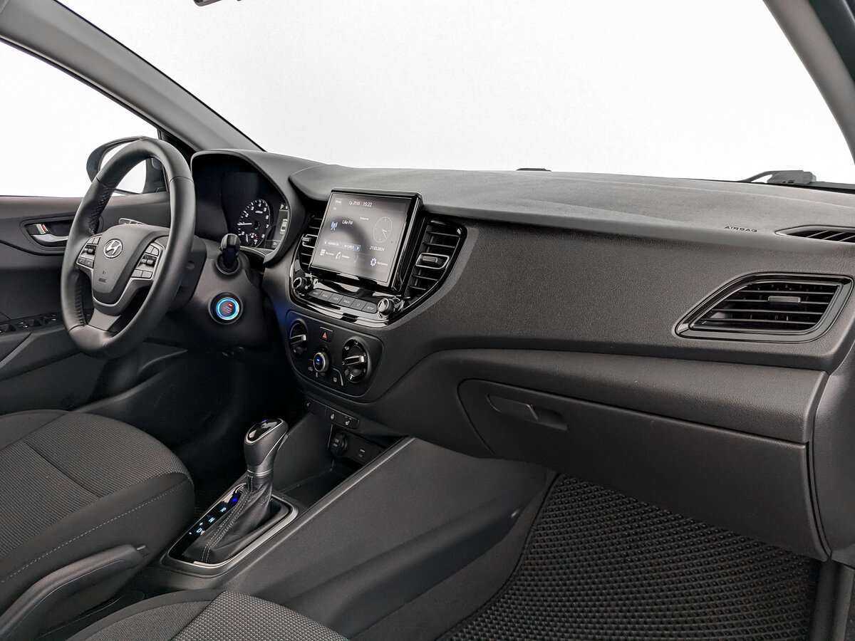 Купить Hyundai Solaris, 2022, 36 075 км, фото №8