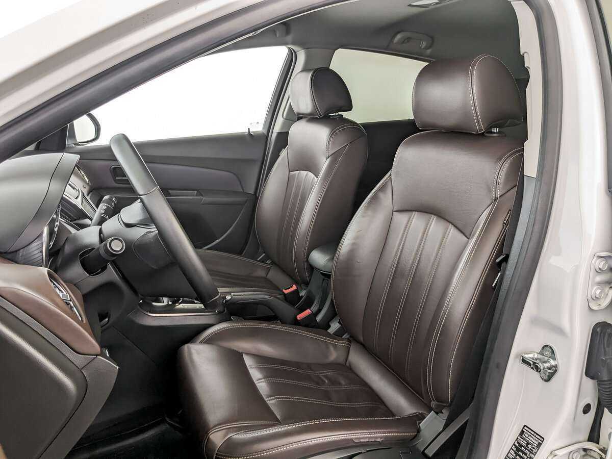 Купить Chevrolet Cruze, 2014, 184 795 км, фото №16