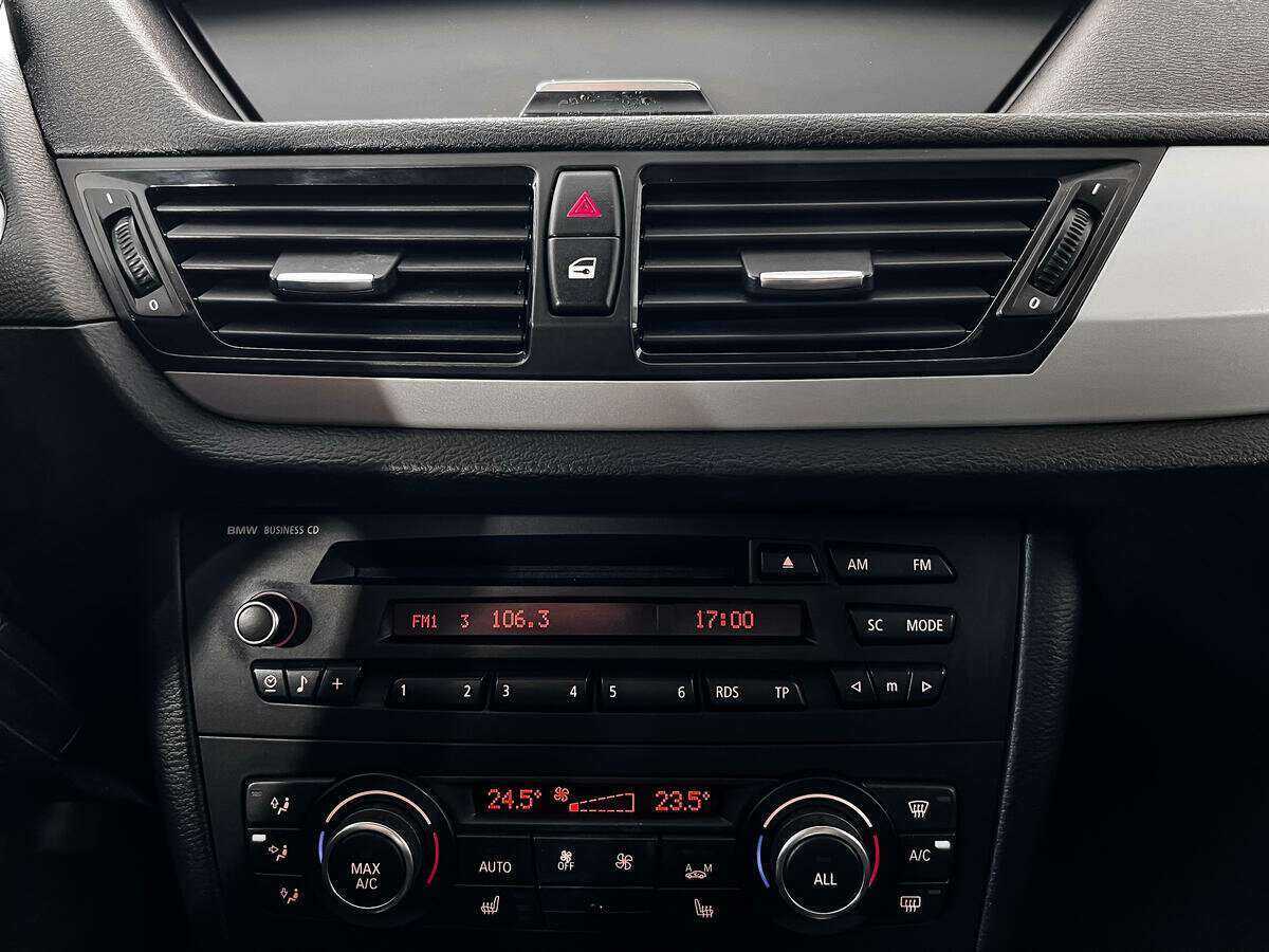 Купить BMW X1 18i, 2013, 140 319 км, фото №14