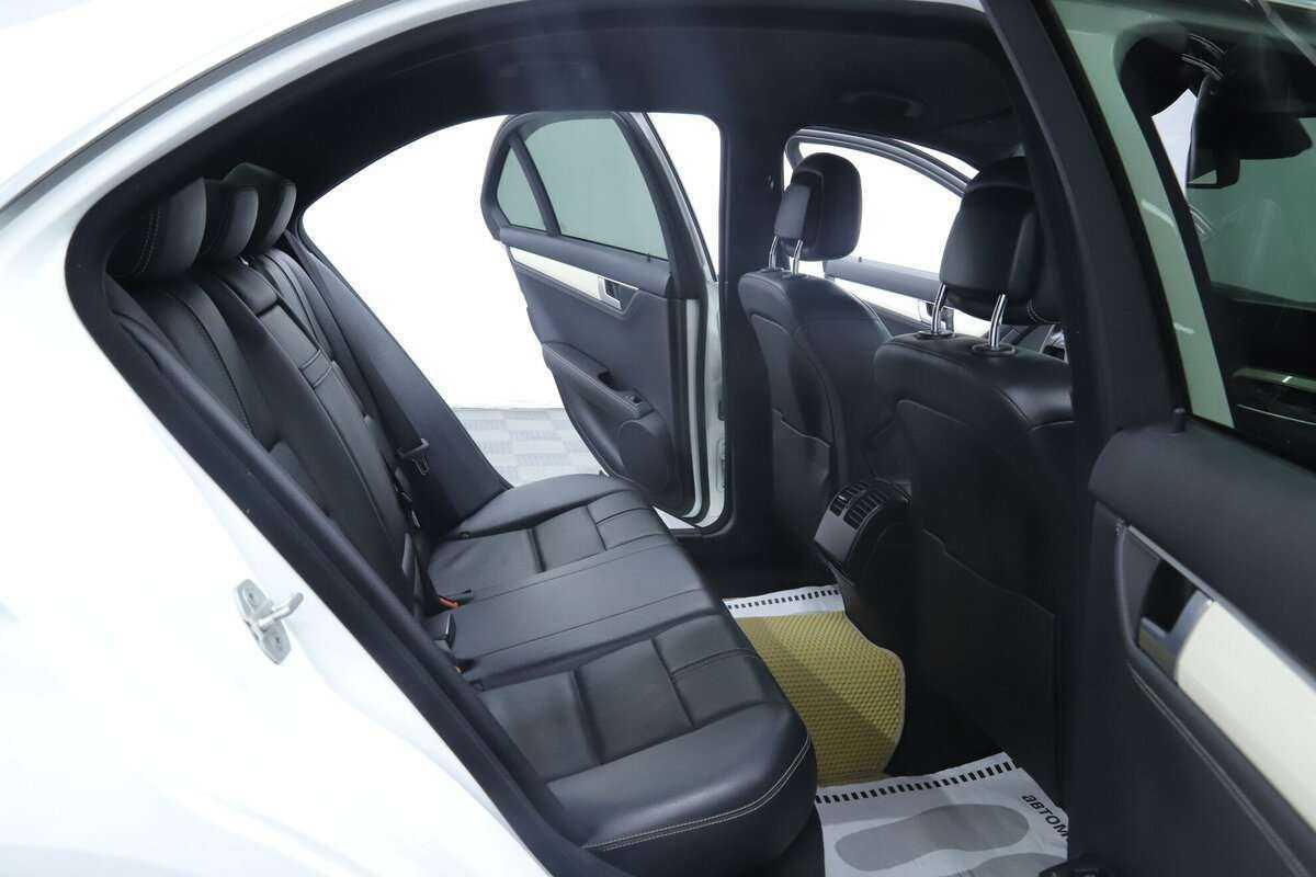 Купить Mercedes-Benz C-Класс 180, 2014, 121 500 км, фото №15