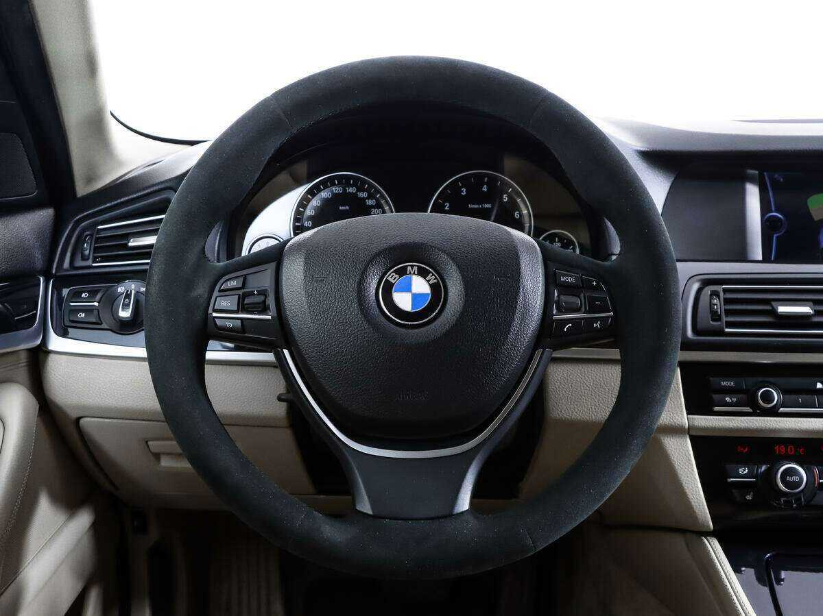 Купить BMW 5 серии 520i, 2012, 190 000 км, фото №14