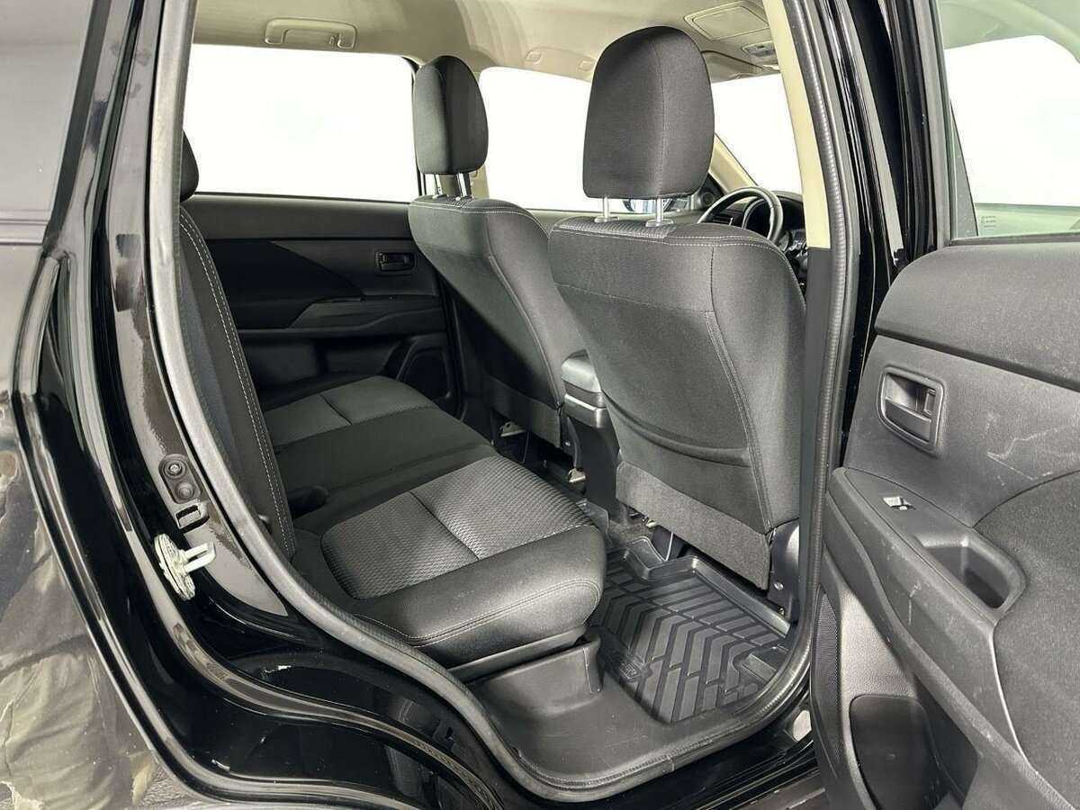Купить Mitsubishi Outlander, 2017, 146 761 км, фото №16