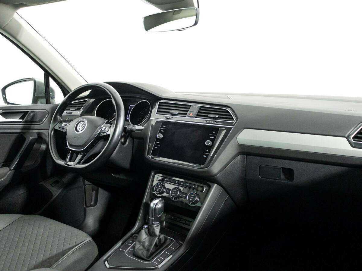 Купить Volkswagen Tiguan, 2019, 100 129 км, фото №9
