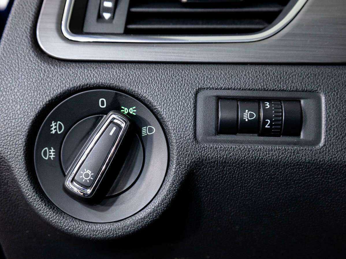 Купить Skoda Rapid, 2017, 174 931 км, фото №14