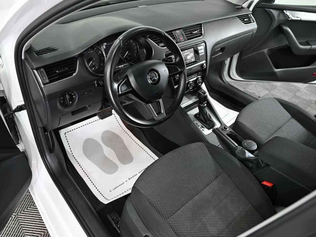 Купить Skoda Octavia, 2016, 140 000 км, фото №7
