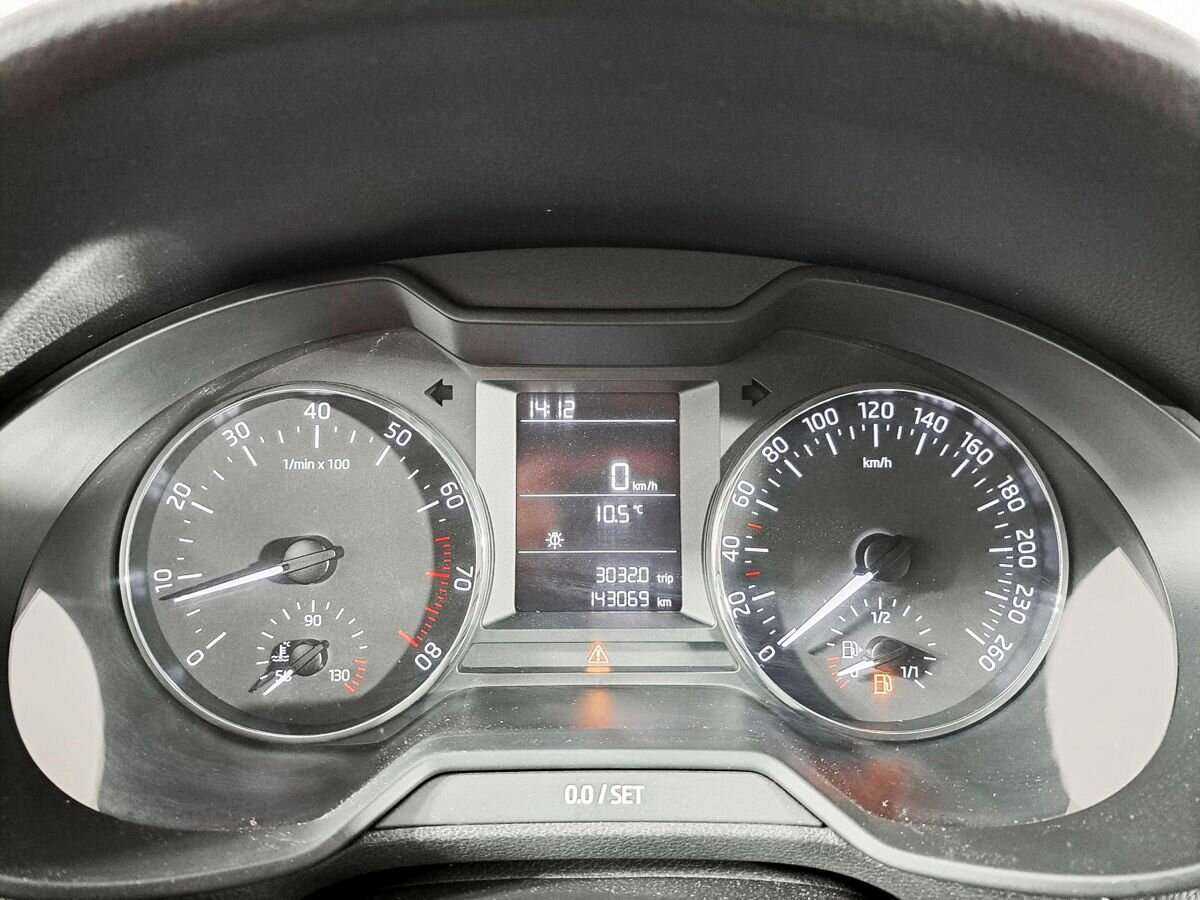 Купить Skoda Octavia, 2014, 143 000 км, фото №11