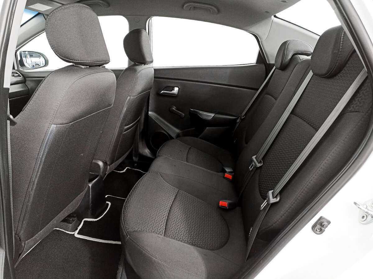 Купить Kia Rio, 2015, 95 379 км, фото №8