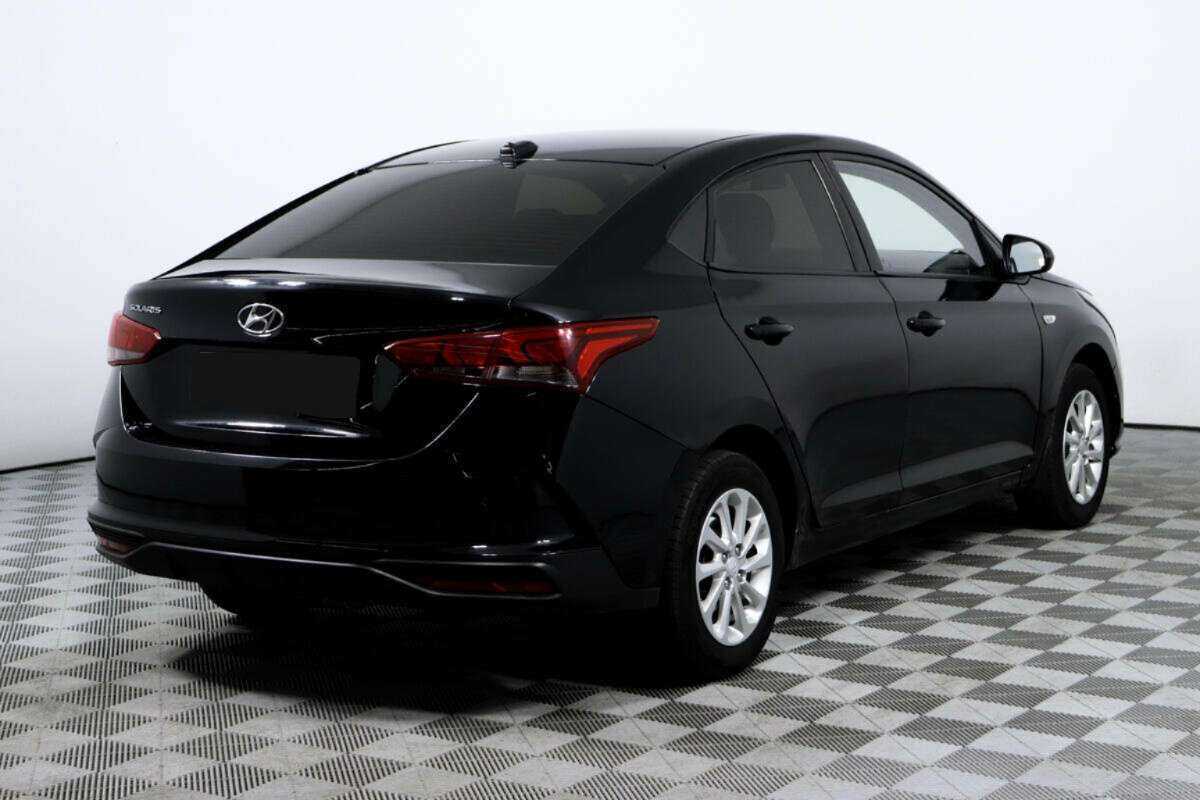 Купить Hyundai Solaris, 2021, 131 303 км, фото №5