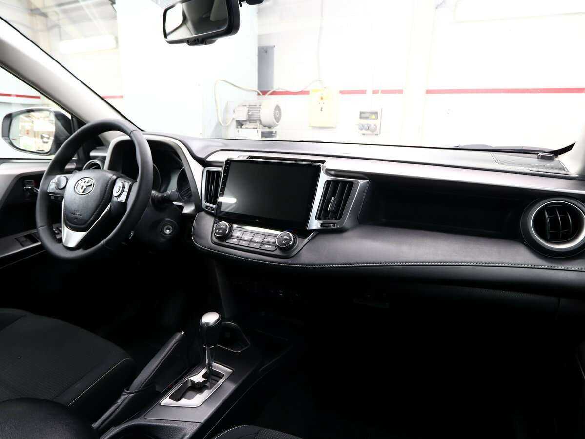 Купить Toyota RAV4, 2017, 143 000 км, фото №7