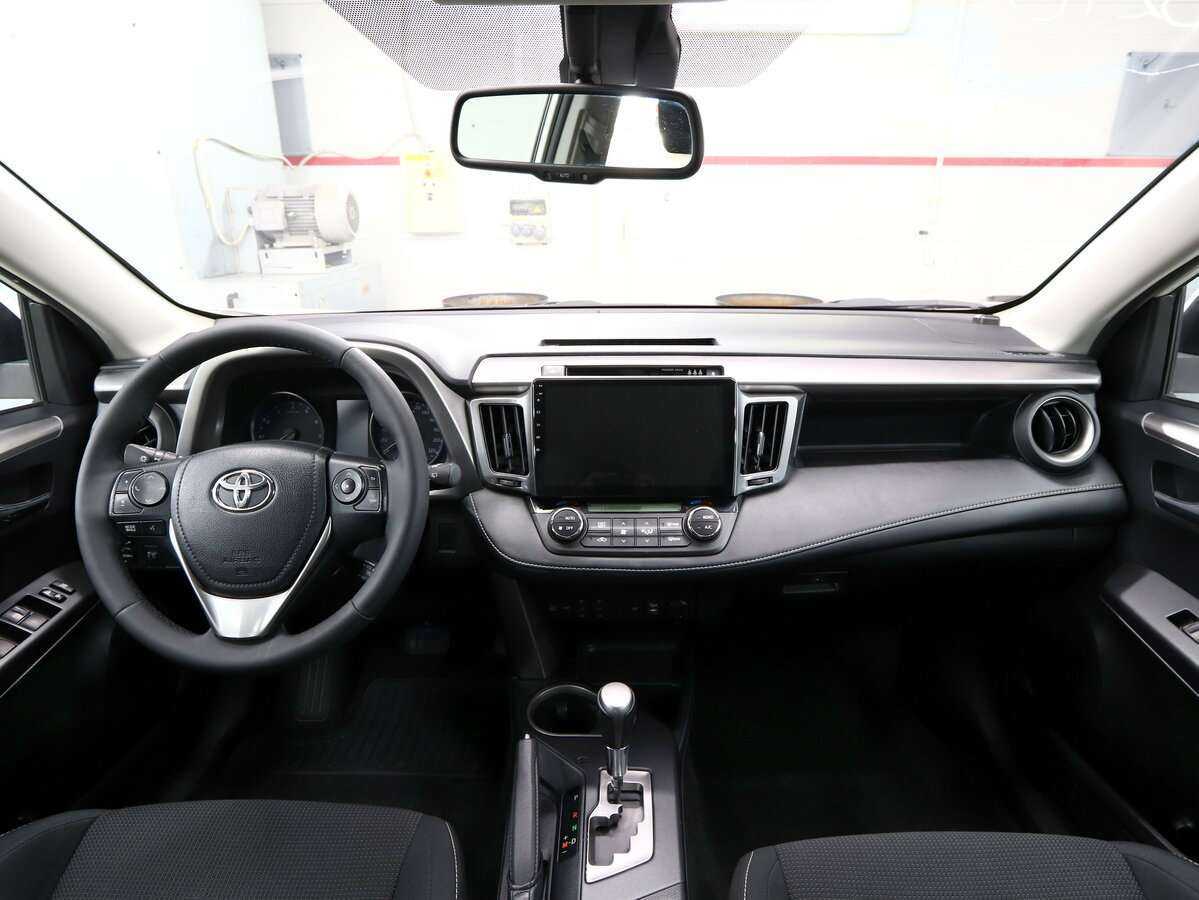 Купить Toyota RAV4, 2017, 143 000 км, фото №10