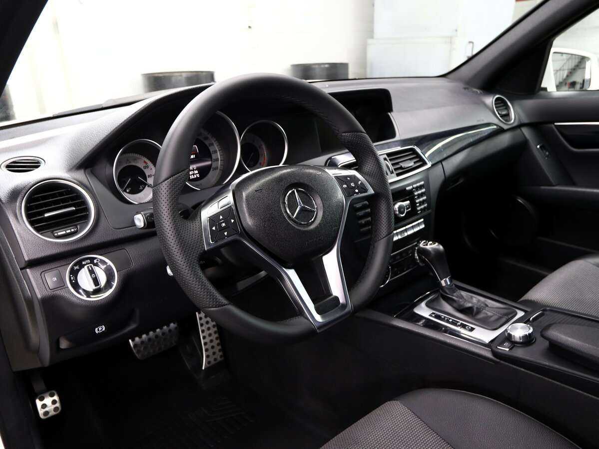Купить Mercedes-Benz C-Класс 180, 2012, 180 000 км, фото №7