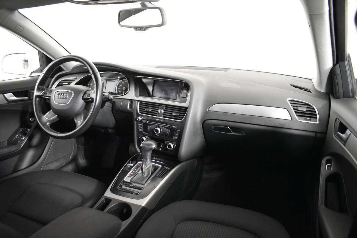 Купить Audi A4, 2012, 176 638 км, фото №9