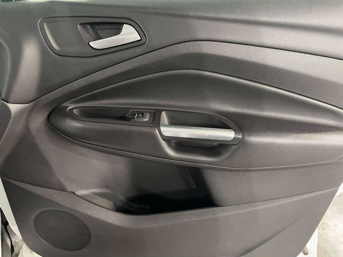 Купить Ford Kuga, 2017, 120 231 км, фото №27