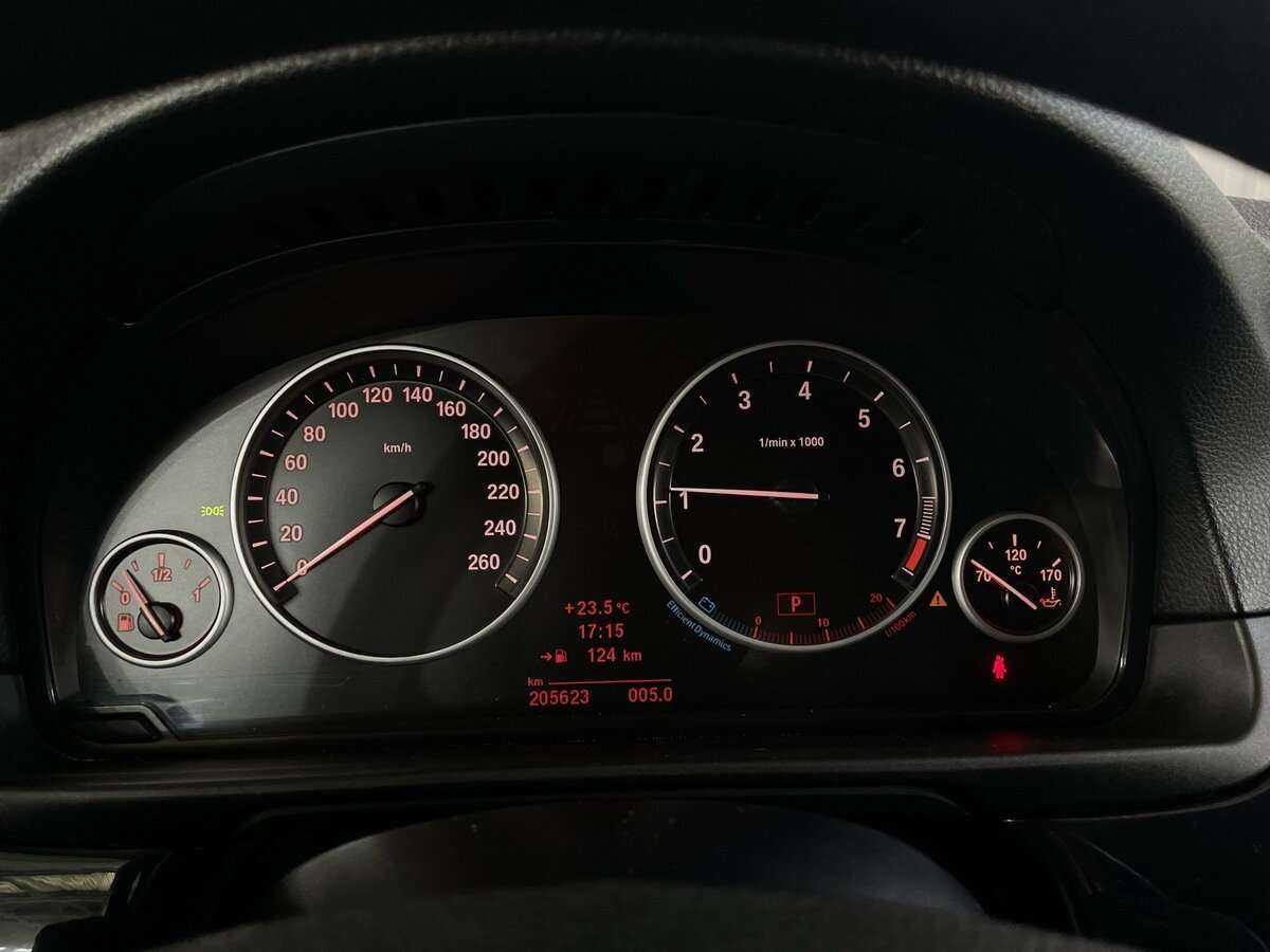 Купить BMW 5 серии 520i, 2012, 205 209 км, фото №13