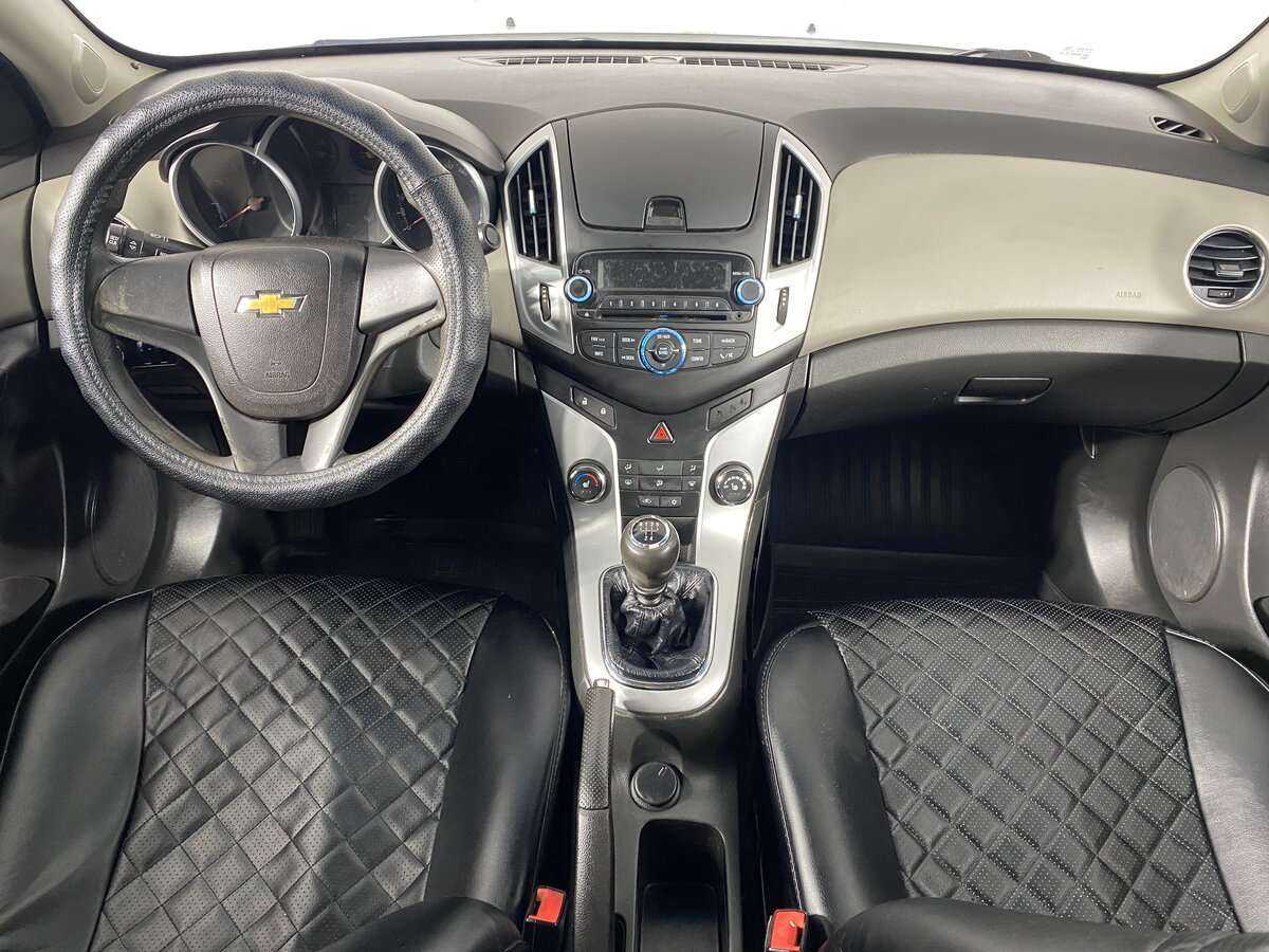 Купить Chevrolet Cruze, 2013, 115 000 км, фото №10