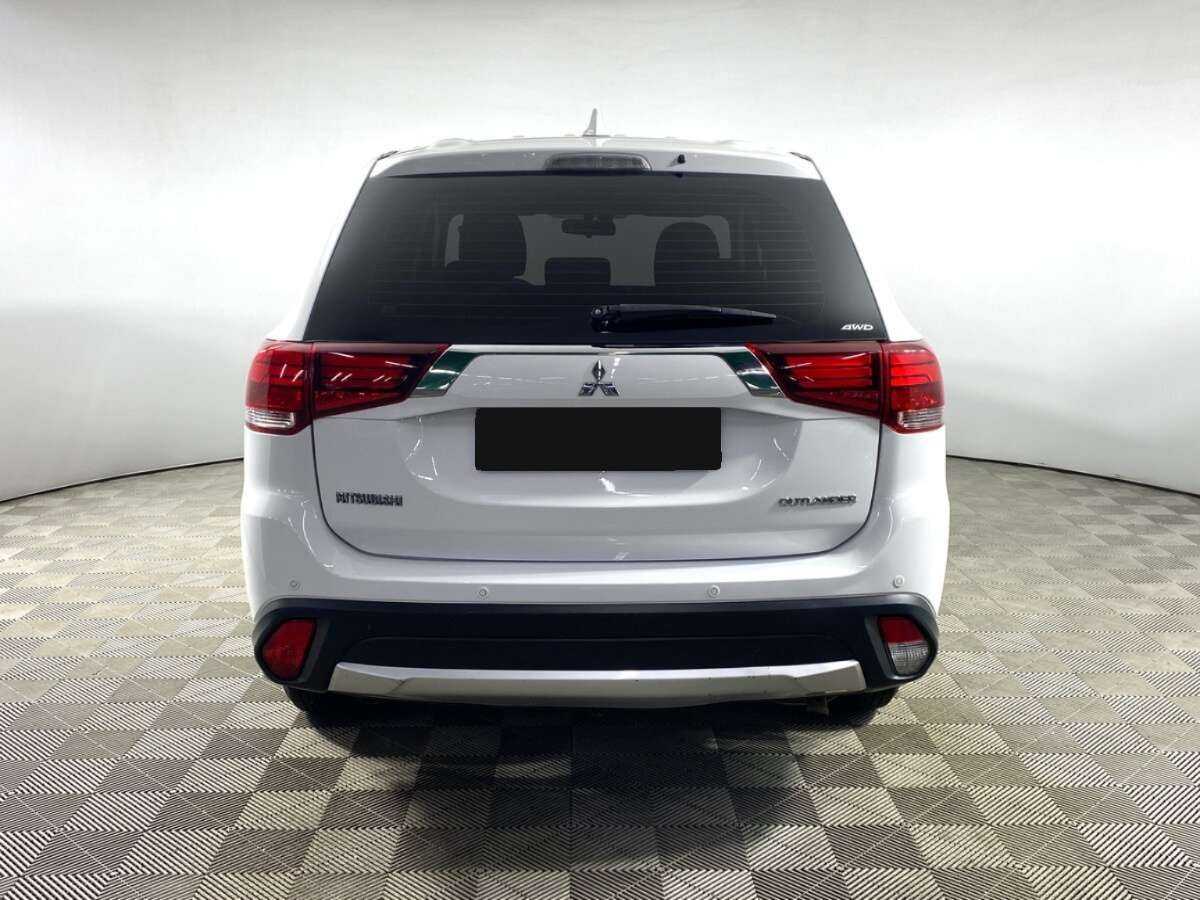 Купить Mitsubishi Outlander, 2017, 105 000 км, фото №6