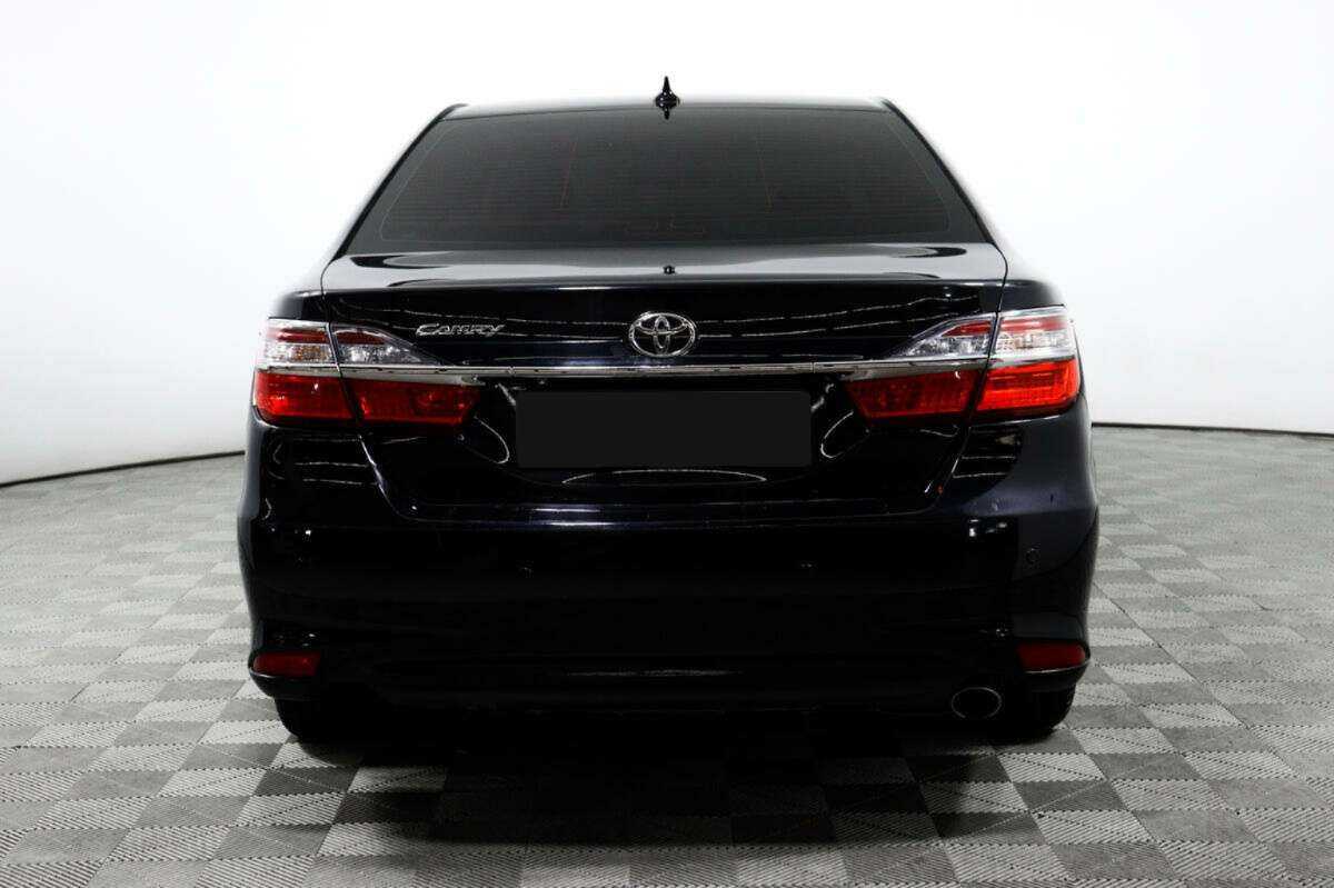 Купить Toyota Camry, 2017, 129 383 км, фото №6