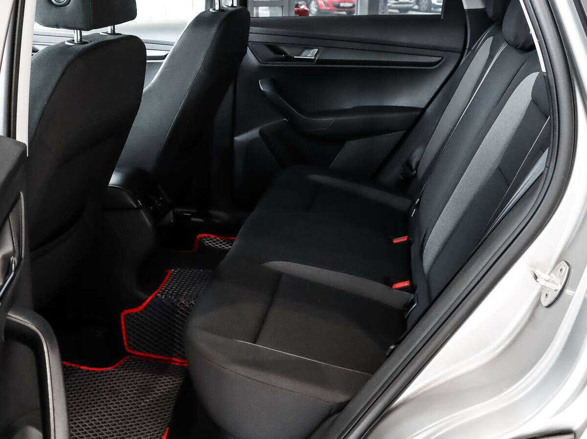 Купить Skoda Karoq, 2020, 97 200 км, фото №10