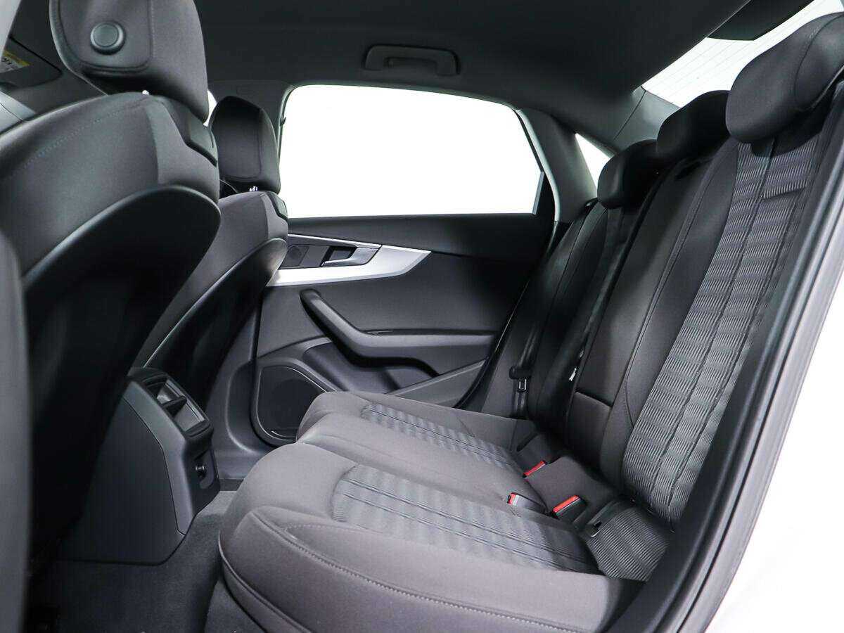 Купить Audi A4, 2015, 100 546 км, фото №10