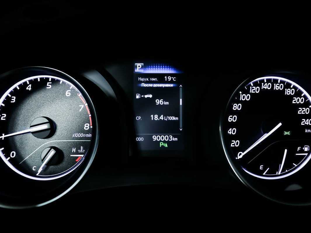 Купить Toyota Camry, 2018, 89 996 км, фото №10