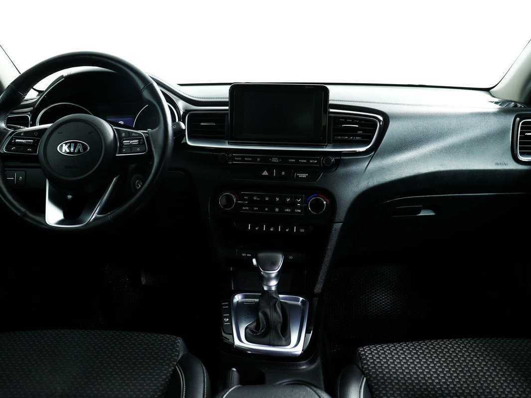 Купить Kia Ceed, 2018, 102 000 км, фото №11