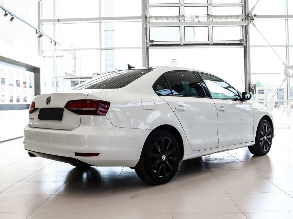 Купить Volkswagen Jetta, 2017, 87 032 км, фото №5